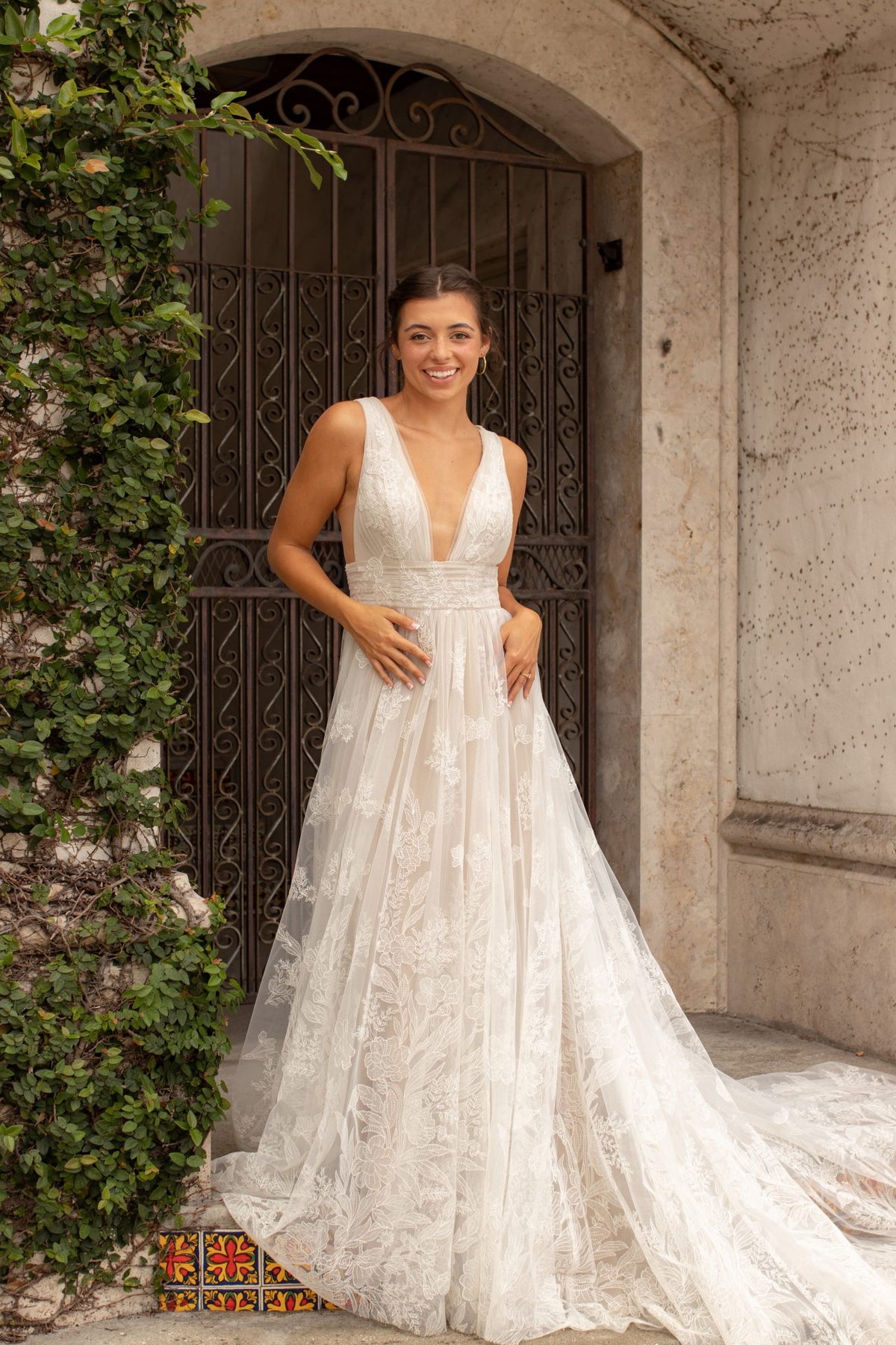 Halle - Wedding Gown - Essense