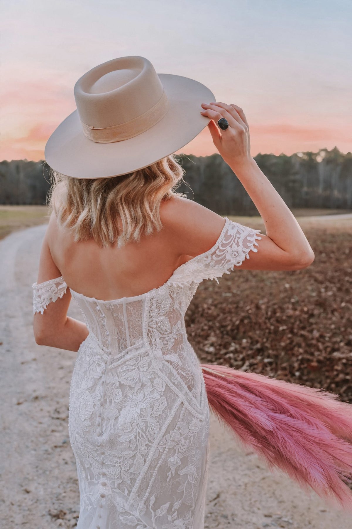 Arianna - Wedding Gown - Essense