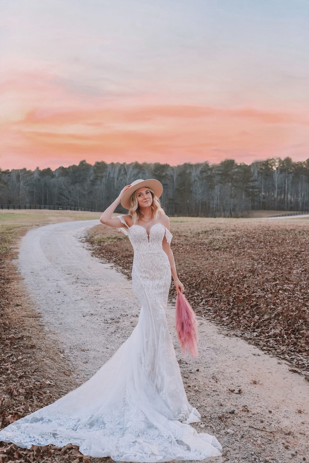 Arianna - Wedding Gown - Essense