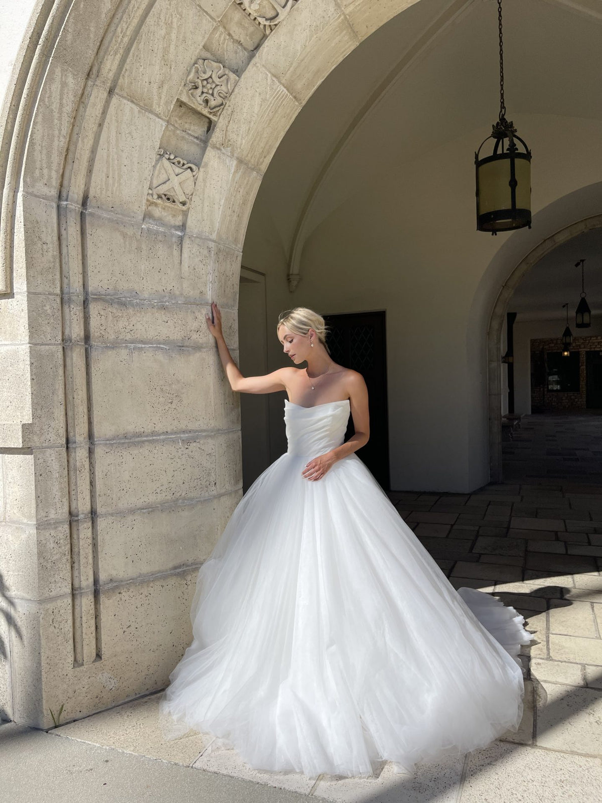 Johanna - Wedding Gown - Essense