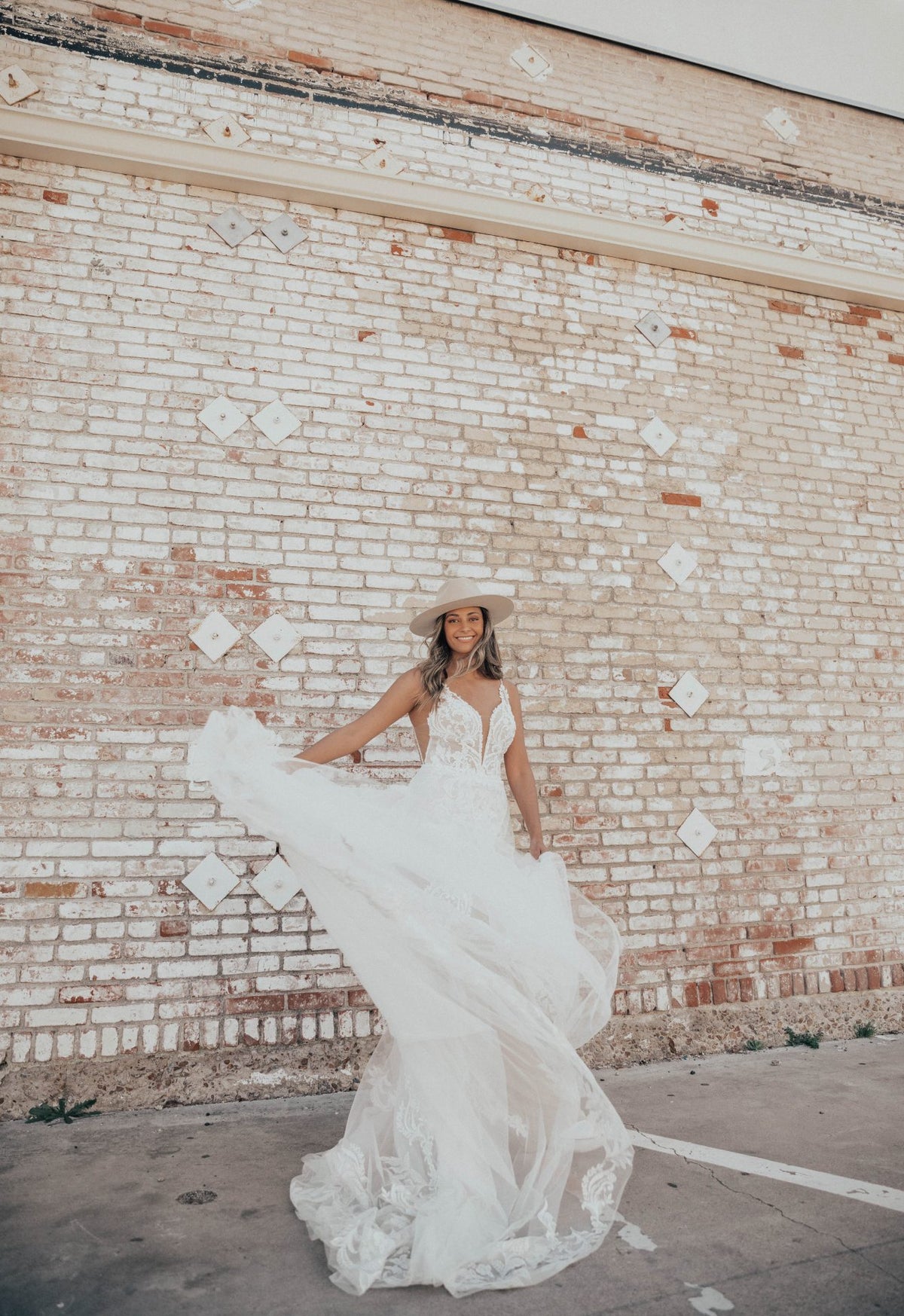 River - Wedding Gown - Essense
