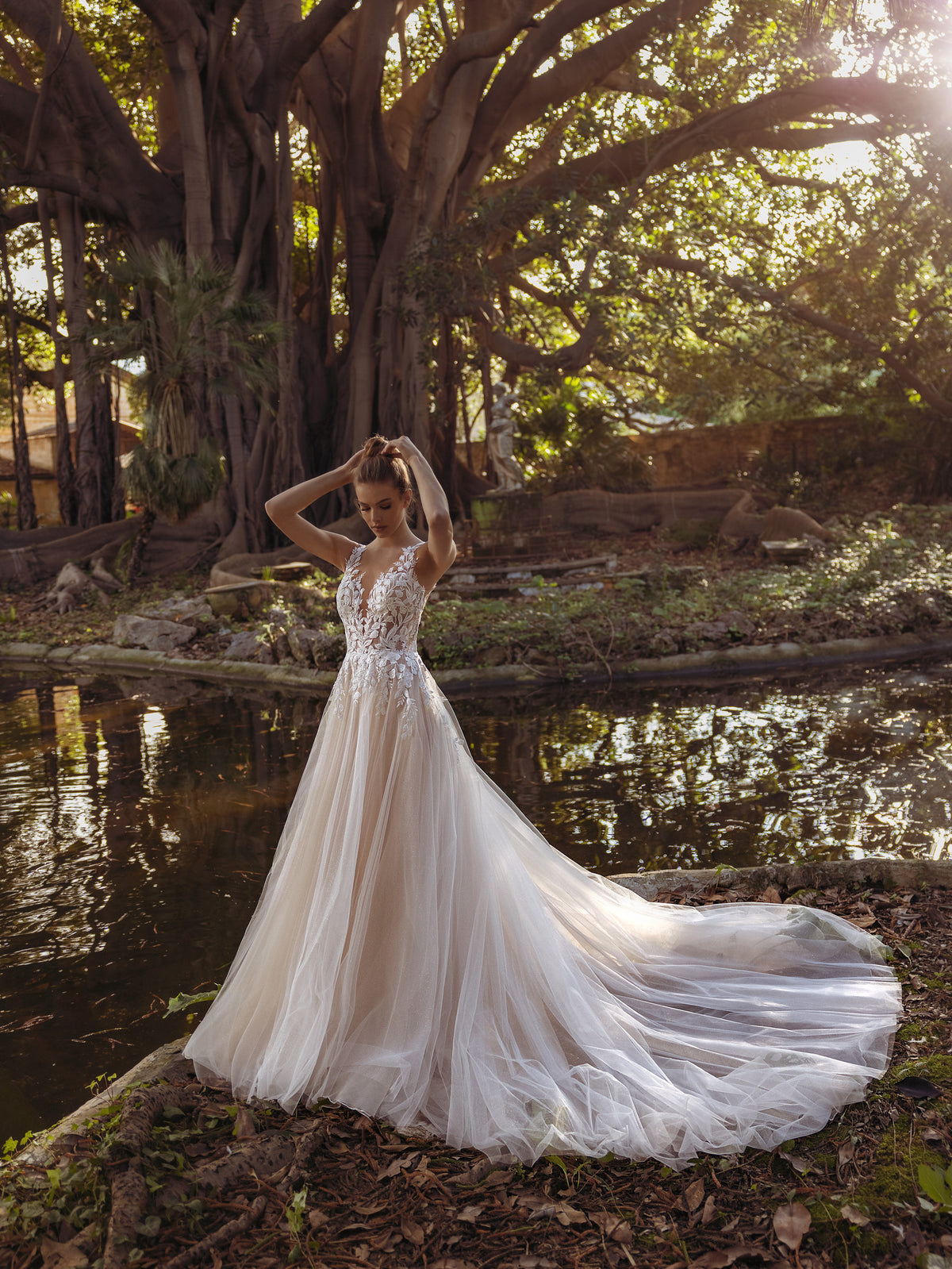 Sabrina - Wedding Gown - Modeca