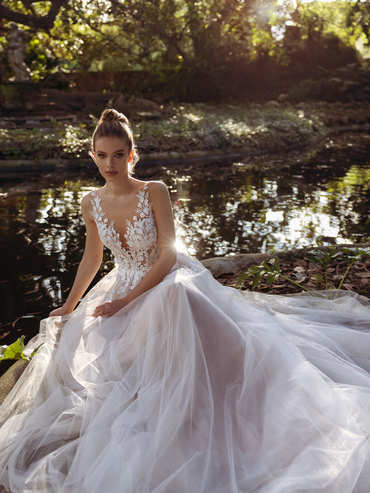 Sabrina - Wedding Gown - Modeca