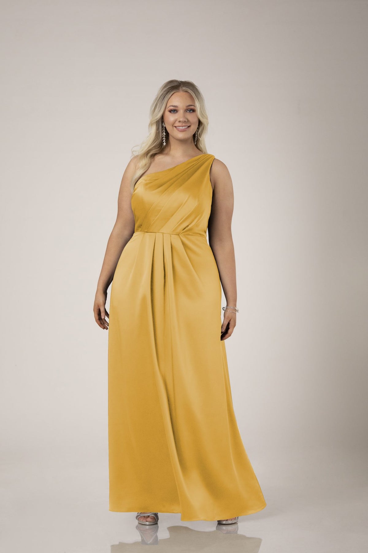 One Shoulder Sorella Bridesmaid One-Shoulder Tea-Length Bridesmaid Dress One Shoulder Sorella Bridesmaid One-Shoulder Tea-Length Bridesmaid Dress