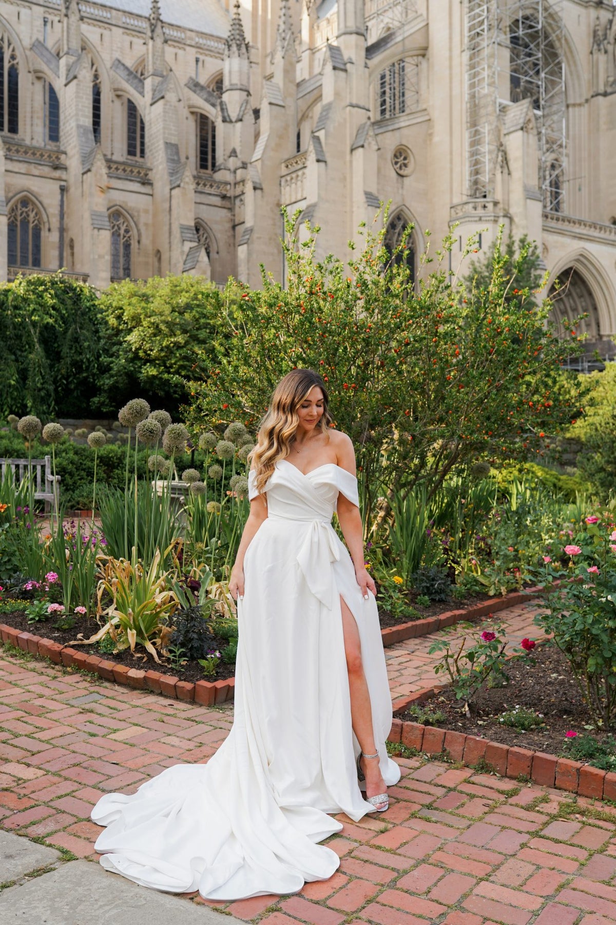 Alaiya - Wedding Gown - Stella York