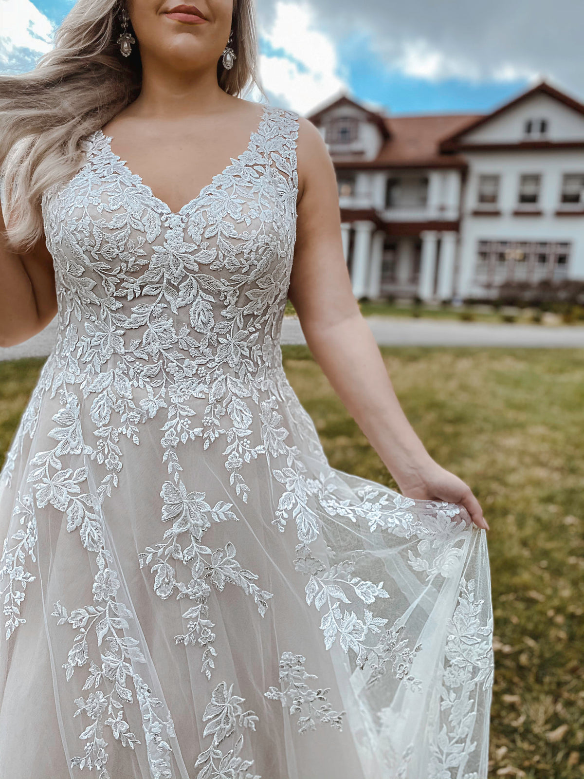 Angel - Wedding Gown - Stella York